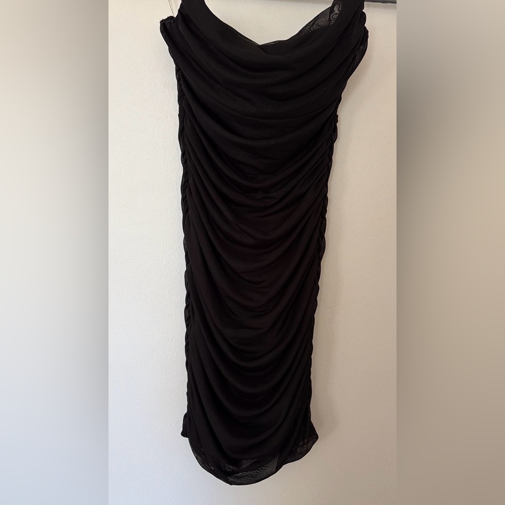 Shero Strapless Black ruched mini Dress women’s Medium